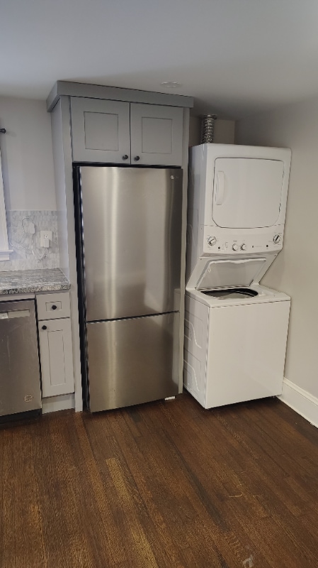 Foto del edificio - 170 Yantic Rd