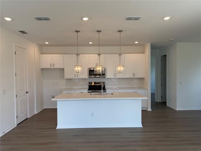 Building Photo - 5777 Haystack Dr