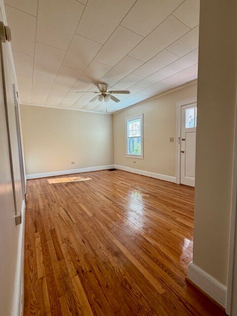 Foto del edificio - 910 Hancock Dr