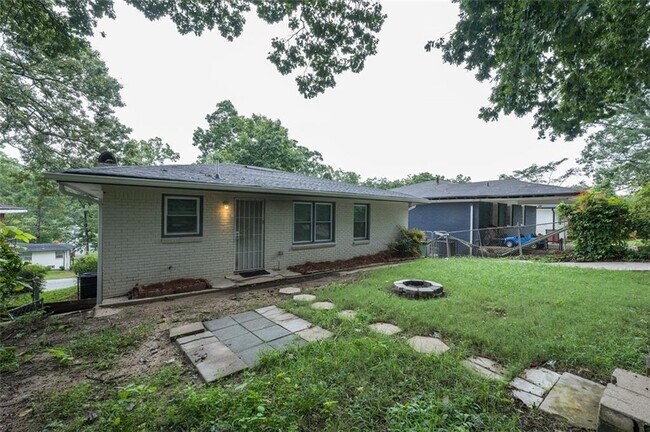 Foto del edificio - 257 Barfield Ave SW