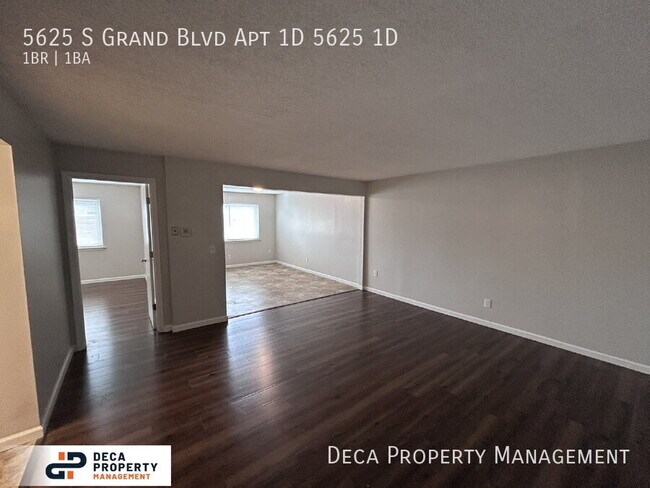 Foto del edificio - 5625 S Grand Blvd