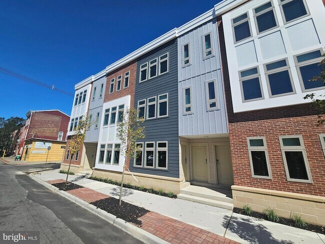 Foto del edificio - 200 Hamilton Ave