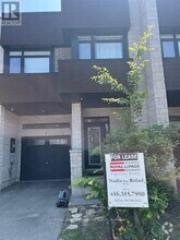 Building Photo - 35-35 Midhurst Heights