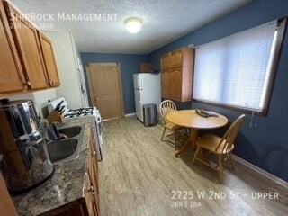 Foto del edificio - 2725 W 2nd St