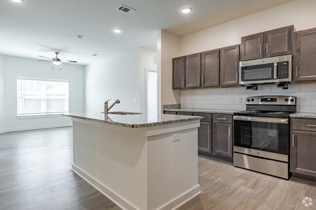 2HAB, 2BA - 974 ft² - 55 Milton