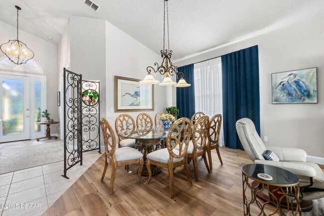 Foto del edificio - 1234 Crown Pointe Ln