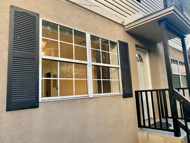 Foto del edificio - 5-45 Grant St