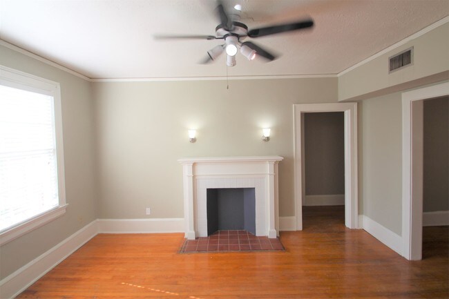 Foto del edificio - 2061 Forbes St