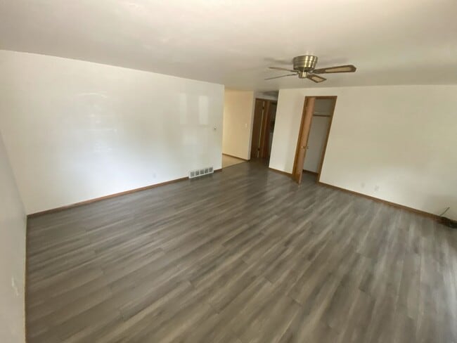 Building Photo - Wonderful Home in Central Loveland