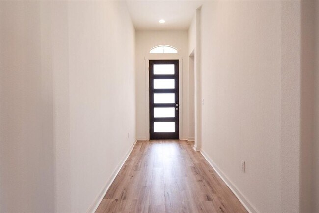 Foto del edificio - 101 Indian Shoal Dr