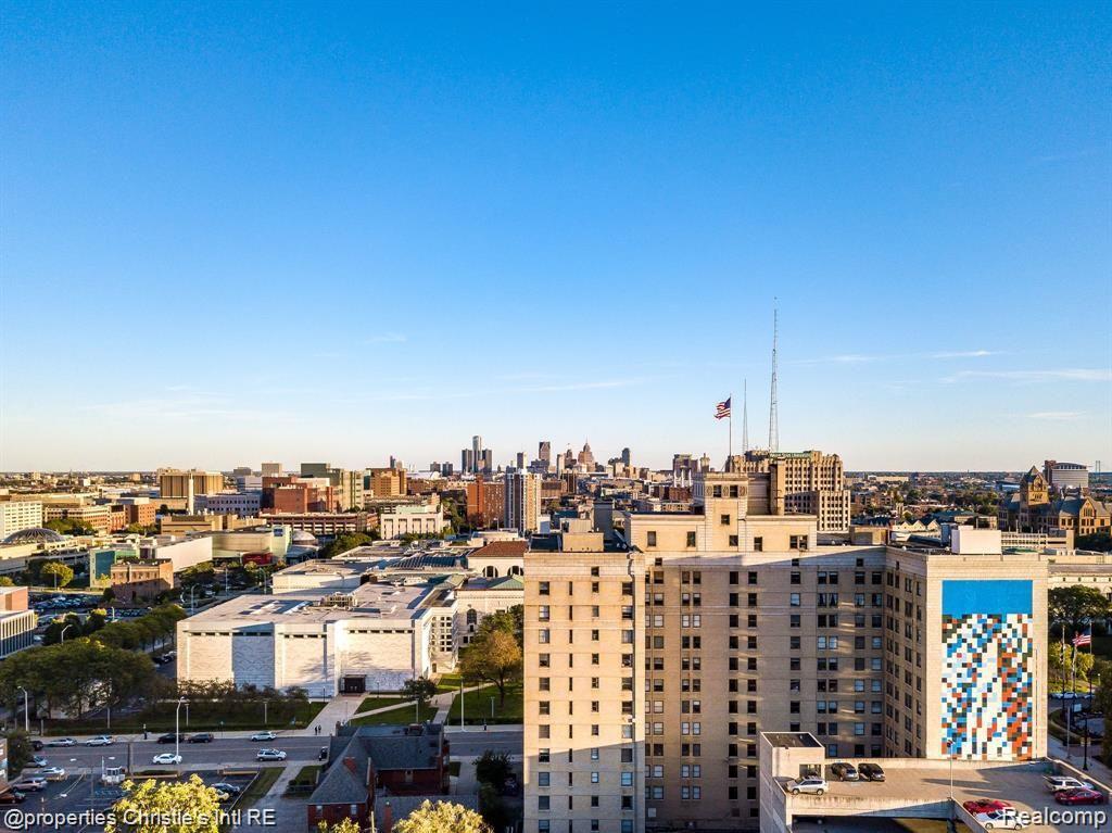 Foto principal - 15 E Kirby St