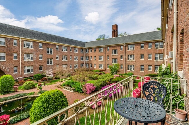 Balcony view of courtyard in the Spring - Kew Gardens Apartments