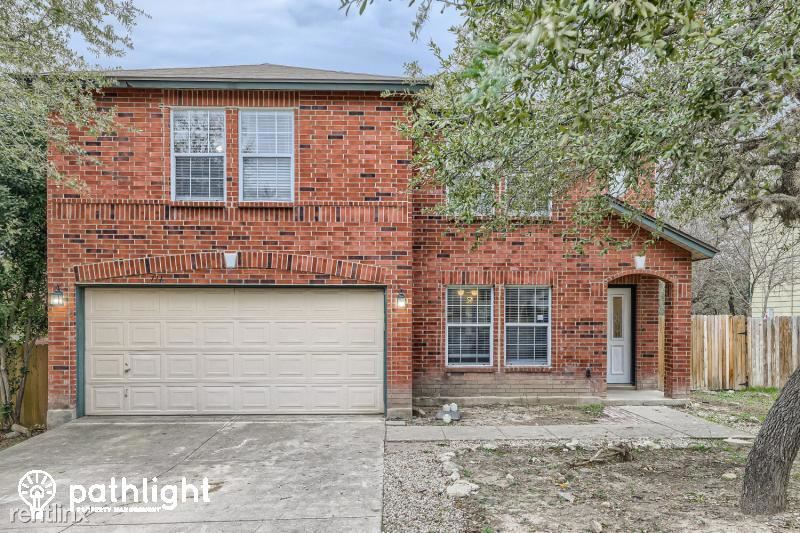 Foto principal - 4 br, 2 bath House - 711 Clover Creek UNIT