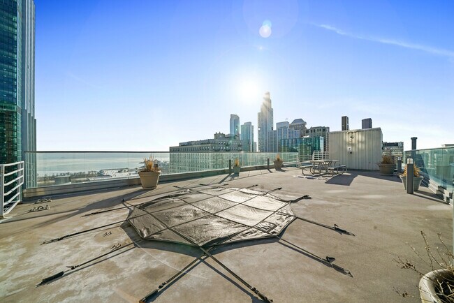 Foto del edificio - 40 E 9th St