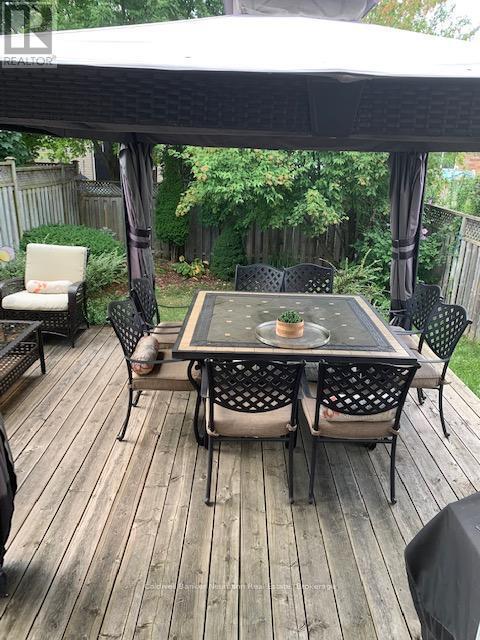 Photo du bâtiment - 147 Gosling Gardens