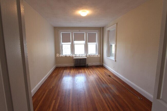 Photo - 1810 Commonwealth Ave Apartment