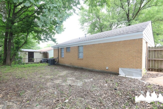 Foto del edificio - 3445 Beech Grove Rd
