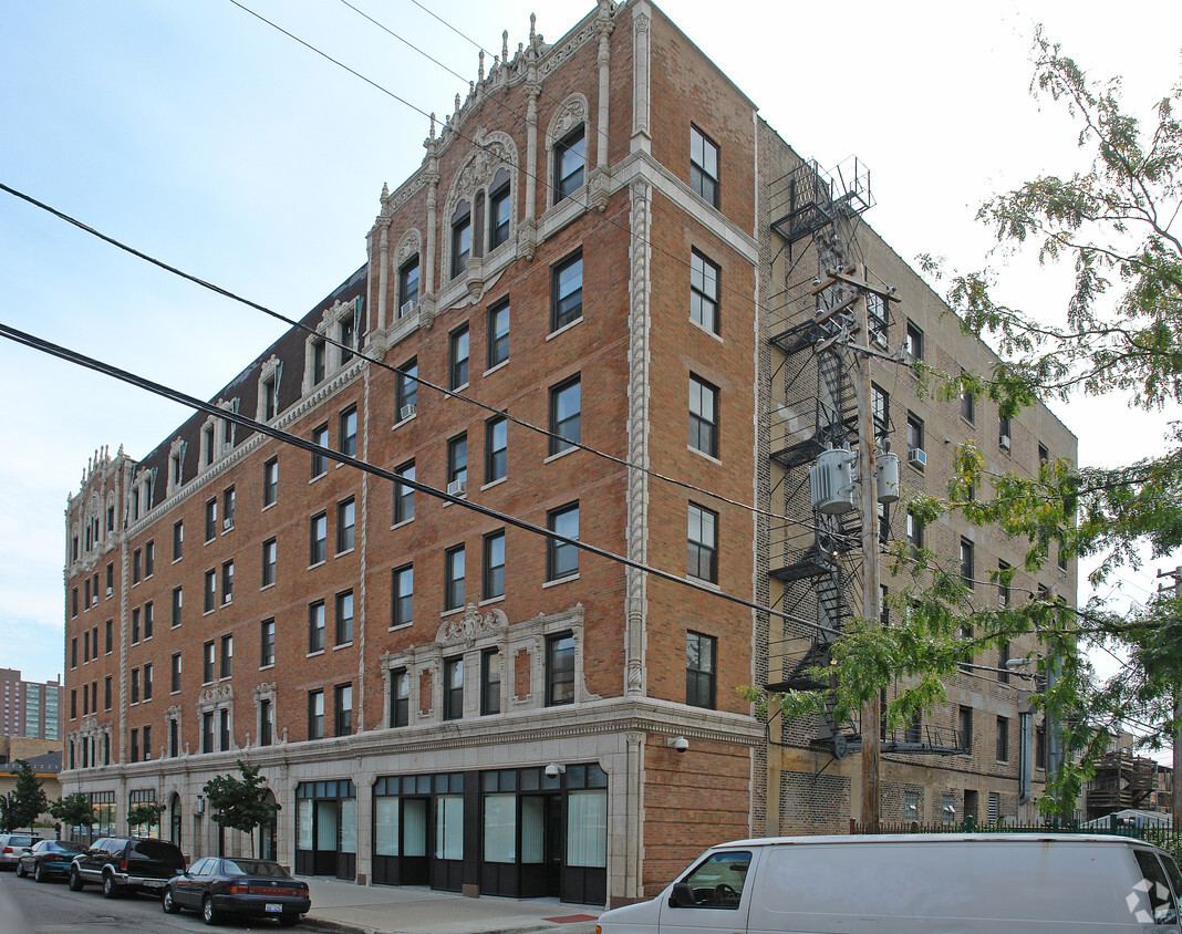 Foto del edificio - Leland Hotel