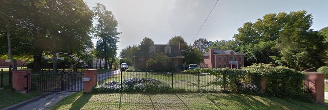 Building Photo - 4109 Buckman Rd