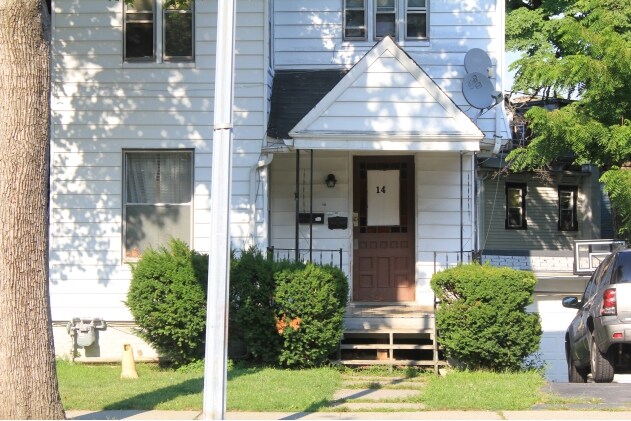 Building Photo - 14 Hooker Ave