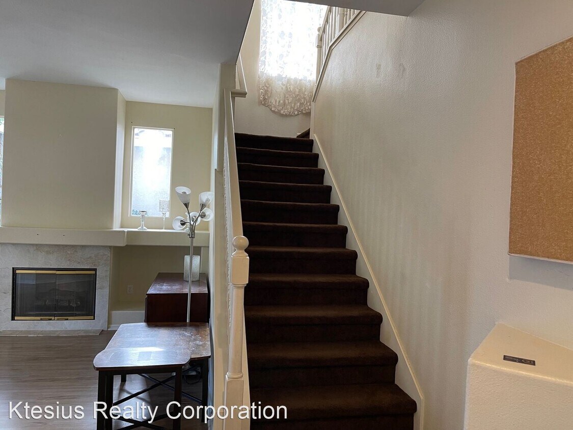 Primary Photo - 3 br, 2.5 bath House - 1867 Saint Thomas Road