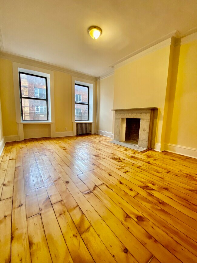 424 E 83rd St Unit 4E, New York, NY 10028 Apartments in New York, NY