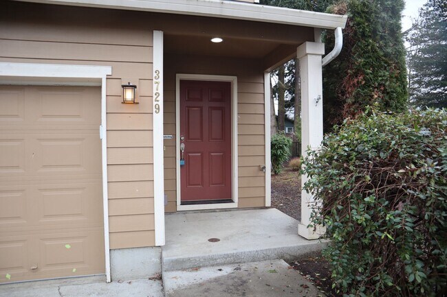 Foto del edificio - Beautiful Salmon Creek Home for Lease next...