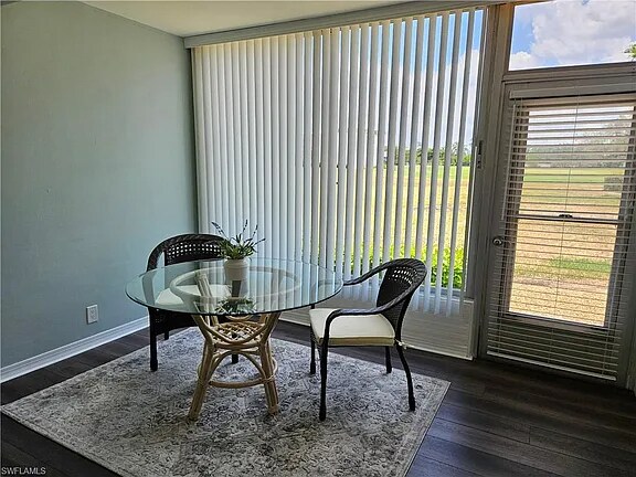Foto del edificio - 1724 Pine Valley Dr