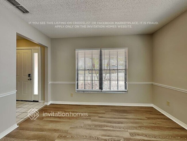 Foto del edificio - 2708 Briarpatch Dr