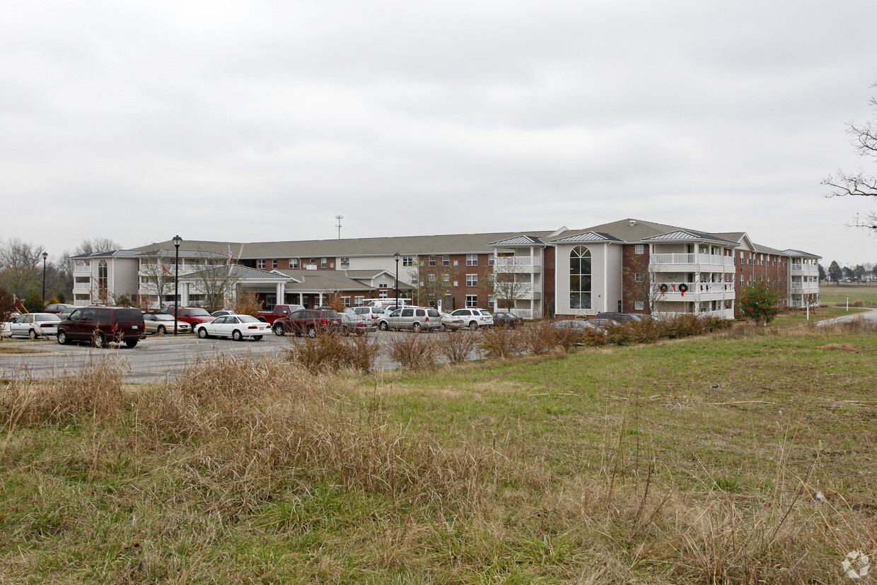 Primary Photo - Saddlebrook Senior Apartments