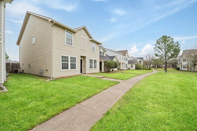 Building Photo - 20931 Walder Ct