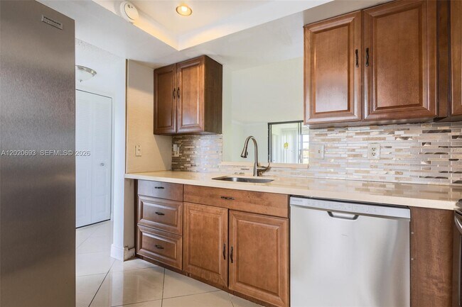 Foto del edificio - 7350 NW 18th St