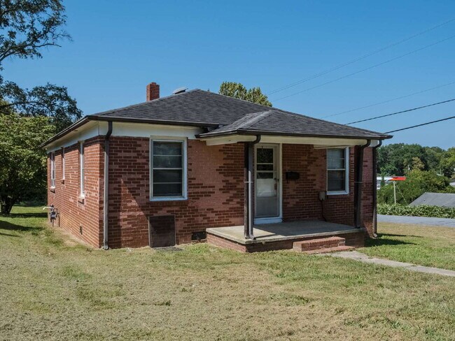 Building Photo - 503 Childs St