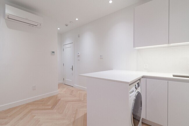 Photo du bâtiment - 590 Av. Outremont