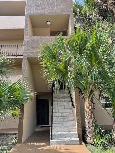 Foto del edificio - 402 NW 87th Ave