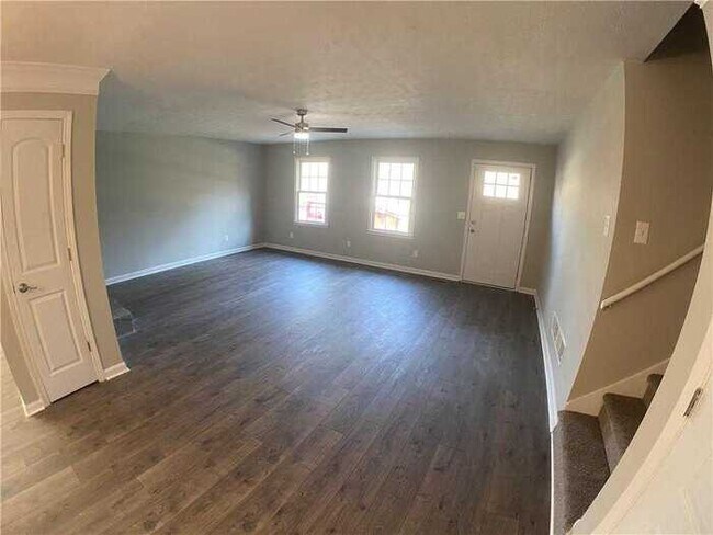 Foto del edificio - Fantastic 4bd/2ba home! Coming soon!