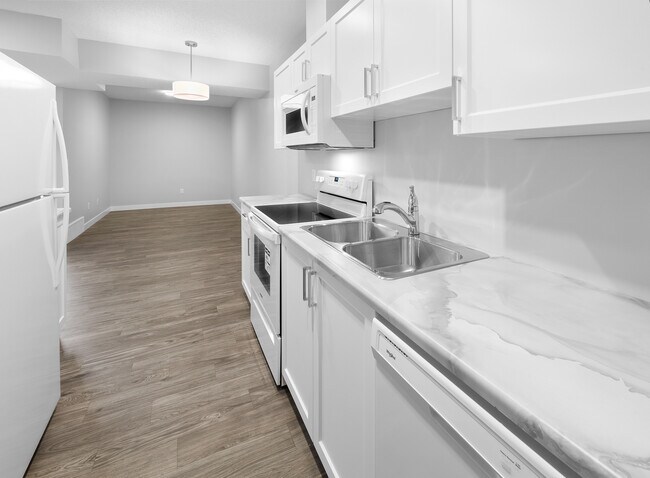 Building Photo - 1362 Erker Cres NW