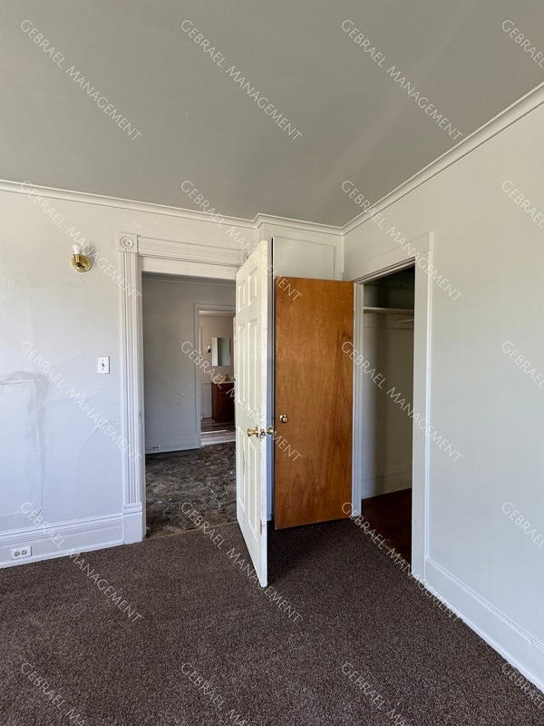 Foto del edificio - 921 Ames St