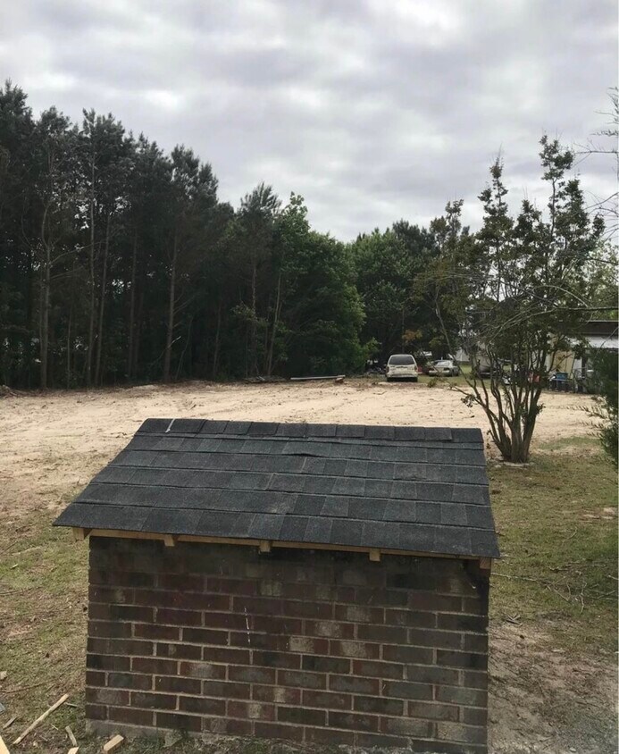 Building Photo - 1363 N Shiloh Farm Rd