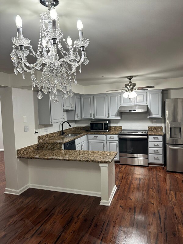 Building Photo - 11520 Big Creek Dr