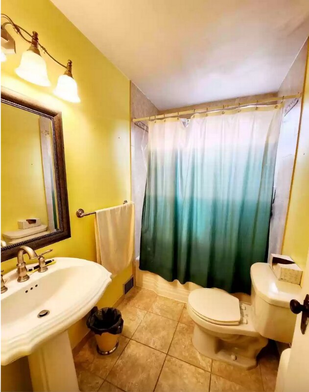 Foto del edificio - 7611 Brocklehurst St