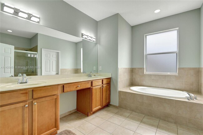 Foto del edificio - 9141 SW 171st Ct