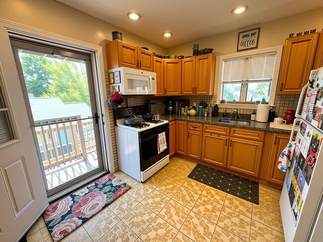 Foto del edificio - 169 Elm St