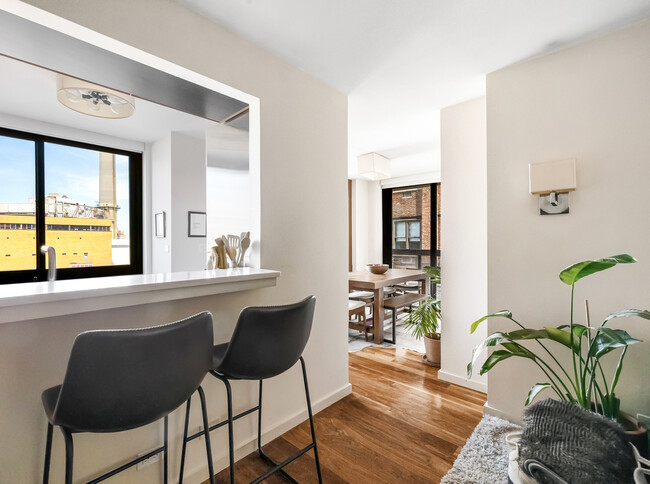 Foto del edificio - 515 E 72nd St