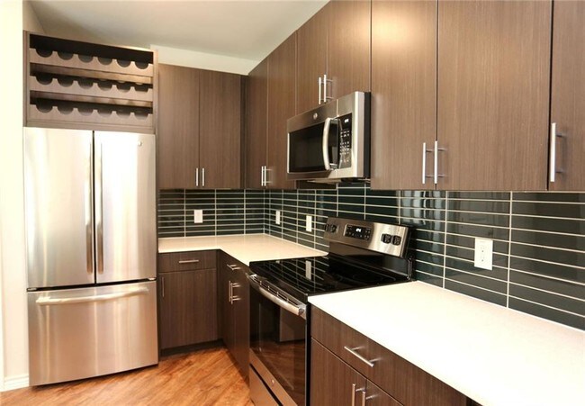 Foto del edificio - 3300 S Garrison St