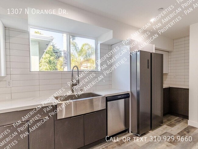 Building Photo - 1307 N Orange Dr