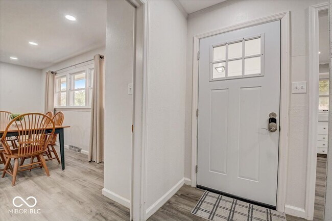 Foto del edificio - 2203 Cord St