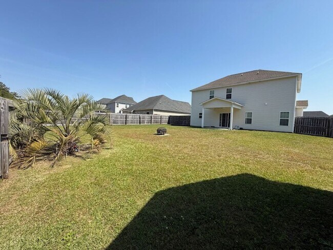 Foto del edificio - Nautical Reach Subdivision - INCLUDED lawn care / pest service / washer dryer