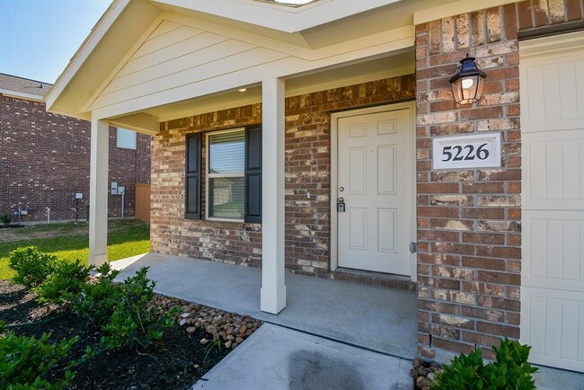 Building Photo - 5226 Sunvalley Bend Dr