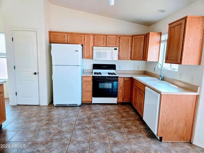 Building Photo - 3716 Barahona Dr